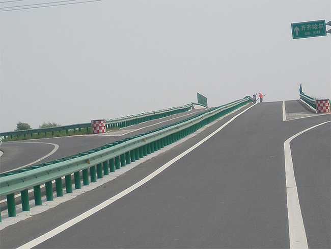 荆州道路隔离护栏