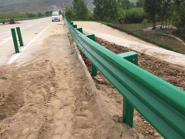 荆州高速路波形护栏